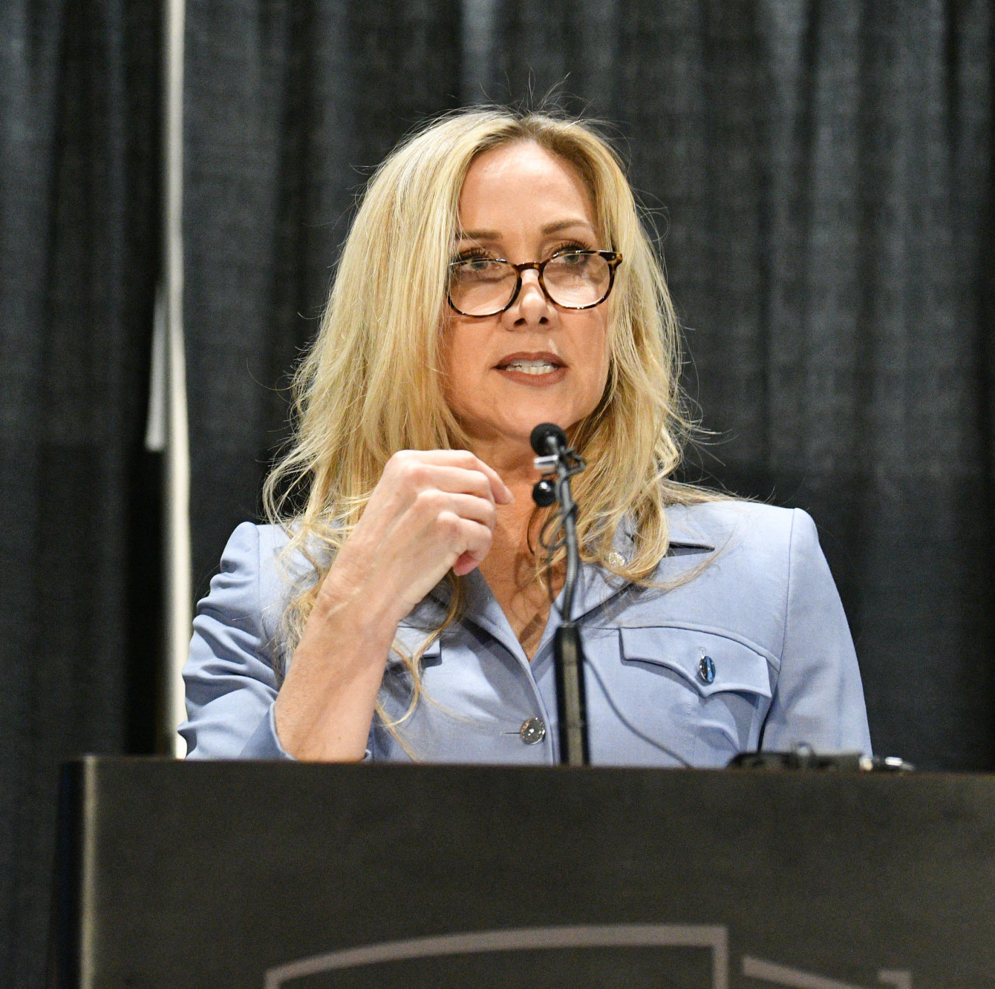 030519-mda-nws-molineaddress-026a.JPG